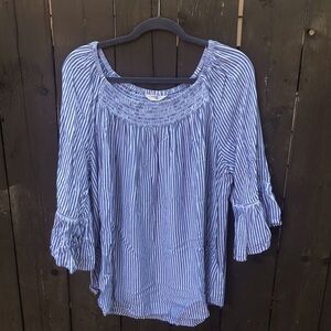 Gray/Blue Pin-Striped Ruffled Sleeve Tunic